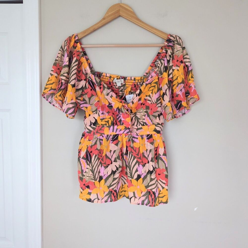 Ann Taylor LOFT NWT Floral Tie Front Puff Sleeve Peplum Hem Smocked Top Medium